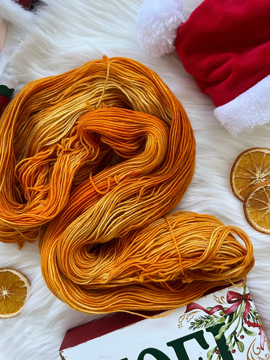 Dryed Orange Garland, Classic Sock - Ready to Ship