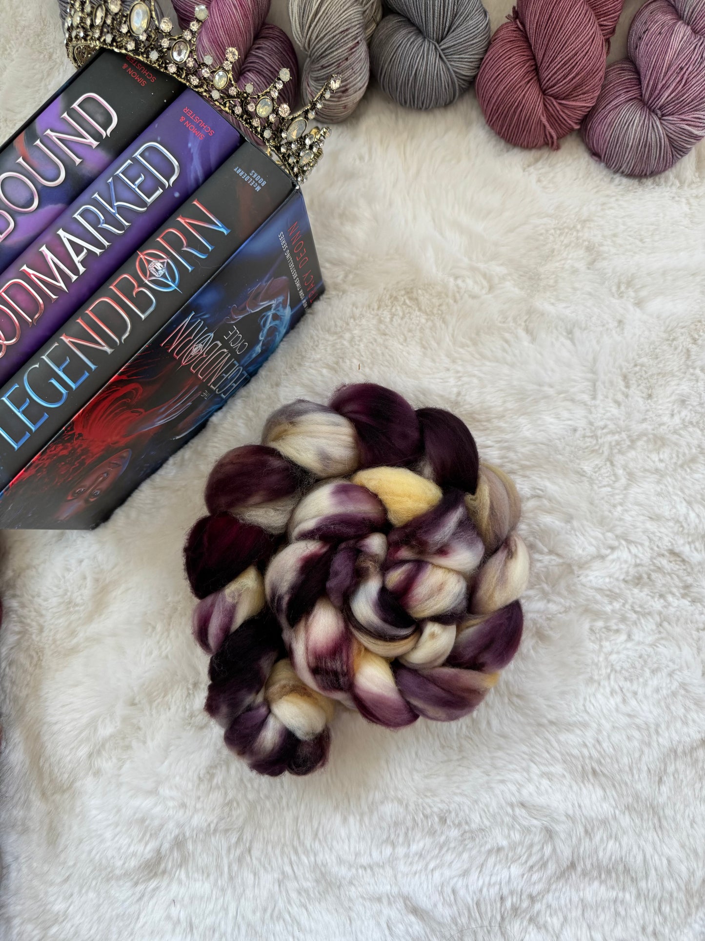 Spinning Fibres - A Bookworm's Favourite Tropes
