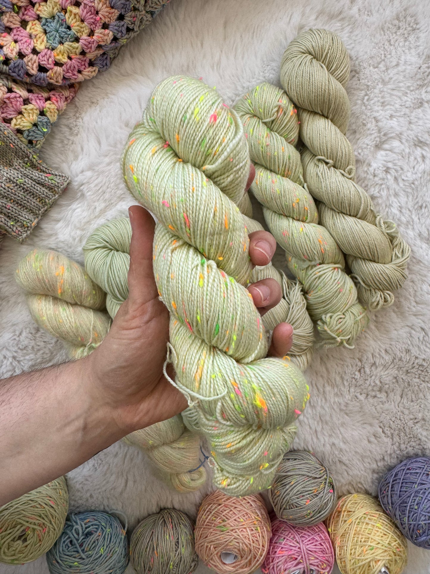 Neon Nep Fingering (SUMERWEEN ready to ship)