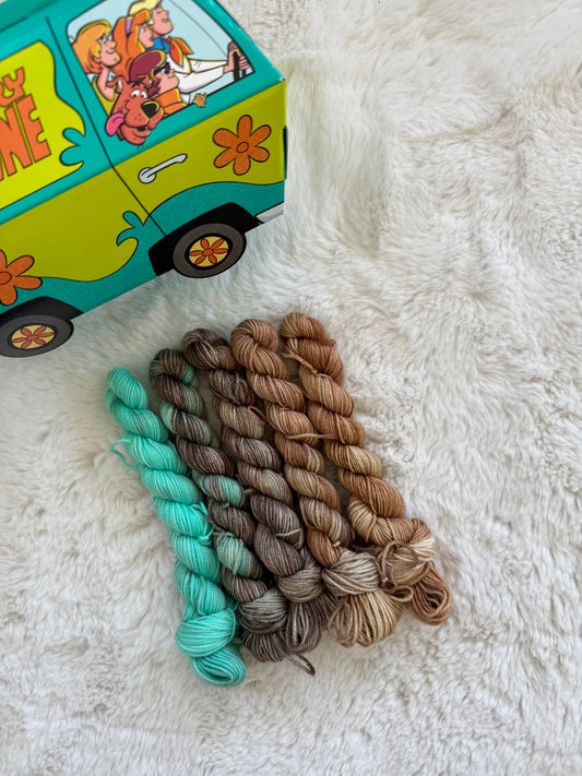 Mini skeins fade - Scooby Doo